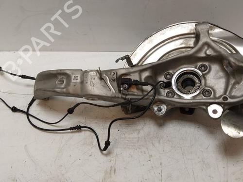 Fusee links voor BMW X5 (G05, F95) xDrive M 50 d (400 hp) 15340890