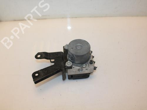 Used ABS pump PEUGEOT 107 (PM_, PN_) 1.0 (68 hp) 15319483