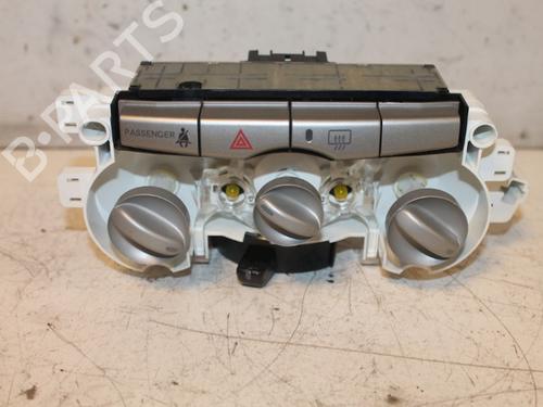 Used Climate control Climate control 15307765 15307765