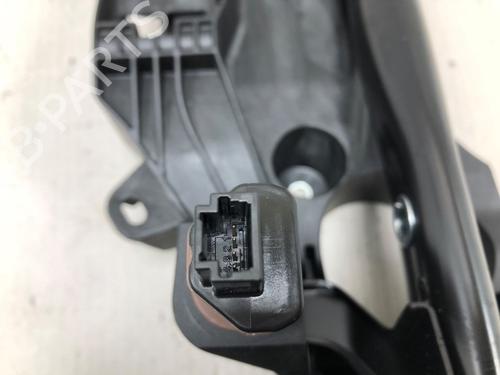 Break pedal TESLA MODEL Y (5YJY) EV Rear-Wheel Drive | BP37210526I19  - Image 5