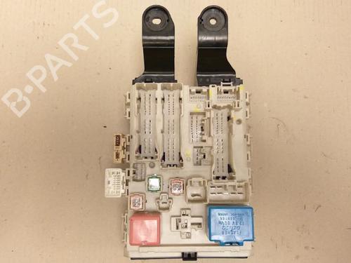 Fuse box TOYOTA AVENSIS Saloon (_T27_) 2.0 VVT-i (ZRT272_, ZRT272R) | BP15339499E1 