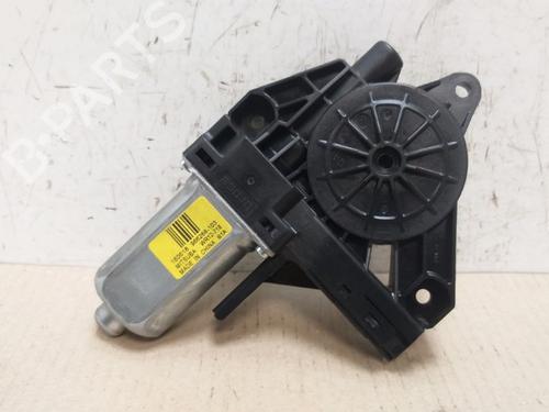 electronic-module-volvo-v40-hatchback-525-2012-2013-2014-2015-2016-2017-2018-2019-37207537 main image