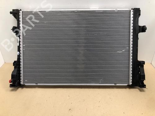 Used Water radiator Water radiator 15339132 15339132