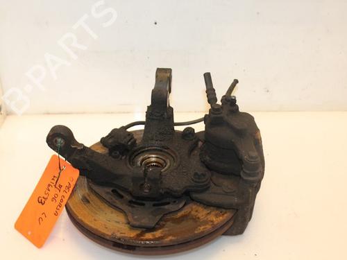 Used Left front steering knuckle OPEL CORSA C (X01) 1.3 CDTI (F08, F68) (70 hp) 15319562