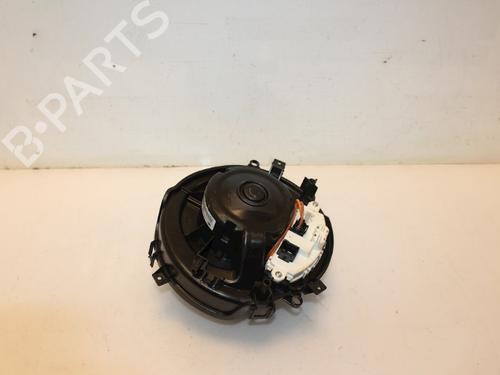 Varmeblæser VW TOURAN (5T1) 2.0 TDI (150 hp) 15325222
