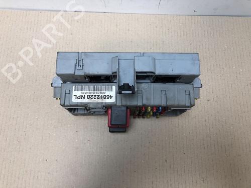Used Fuse box FIAT PUNTO (188_) 1.2 60 (188.030, .050, .130, .150, .230, .250) (60 hp) 15307329