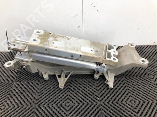 Used Gearbox mount Gearbox mount 37210580 37210580