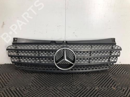 Used Grille MERCEDES-BENZ VITO / MIXTO Van (W639) 109 CDI (639.601, 639.603, 639.605) (95 hp) 24236761