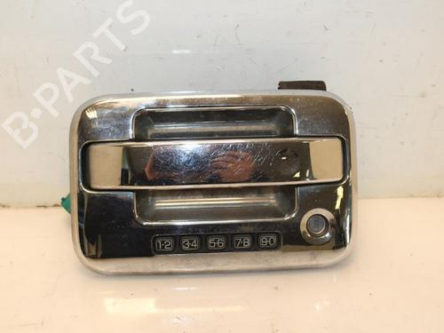 Used Front left exterior door handle Front left exterior door handle 15508543 15508543