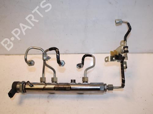 Used Injection rail LAND ROVER RANGE ROVER IV (L405) 3.0 TDV6 4x4 (258 hp) 15335263