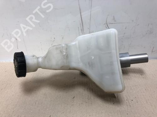 Used Brake master cylinder MERCEDES-BENZ B-CLASS Sports Tourer (W247) B 200 d (247.012) (150 hp) 16379657