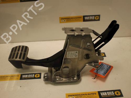 Used Break pedal Break pedal 15309225 15309225