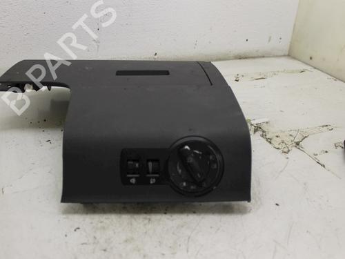 Used Headlight switch Headlight switch 15301144 15301144