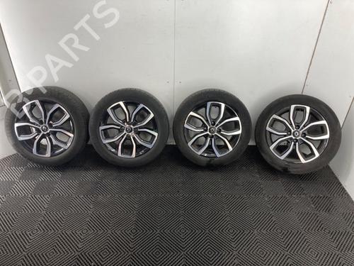 wheel-set-renault-clio-iv-grandtour-kh_-2012-2013-2014-2015-2016-2017-2018-2019-2020-2021-37203793 main image