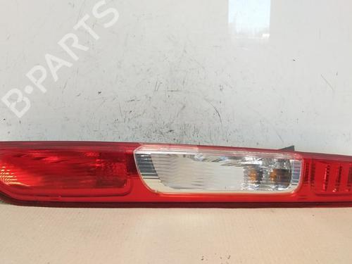 Used Right taillight Right taillight 15533442 15533442