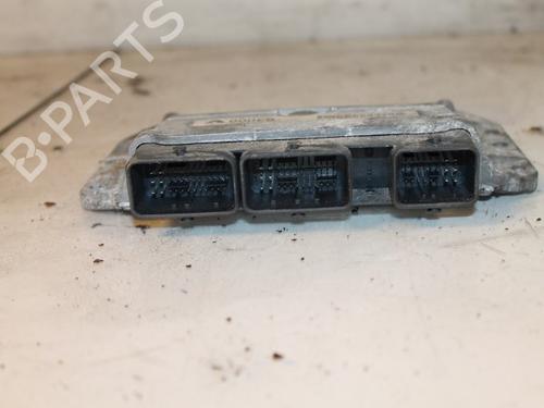 Used Engine control unit (ECU) RENAULT ESPACE IV (JK0/1_) 2.0 (JK09) (136 hp) 15306796