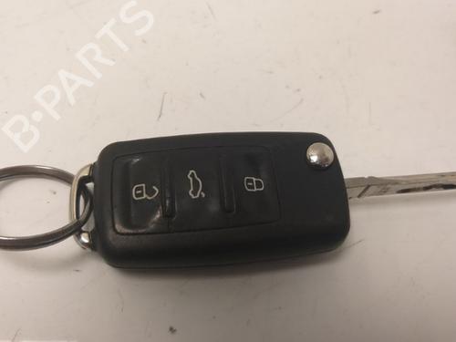 other-vw-caddy-iv-box-bodympv-saa-sah-16-tdi-5k0837202ad-5fa01018002-2015-17807208 main image