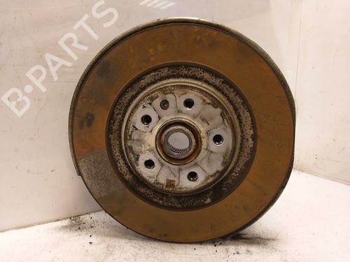 Used Left rear steering knuckle PORSCHE MACAN (95B) 2.0 (252 hp) 15338070