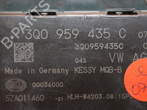 Electronic module VW TOURAN (5T1) 2.0 TDI | BP15829150M83 