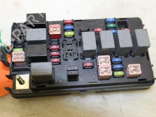 Used Fuse box Fuse box 16398355 16398355
