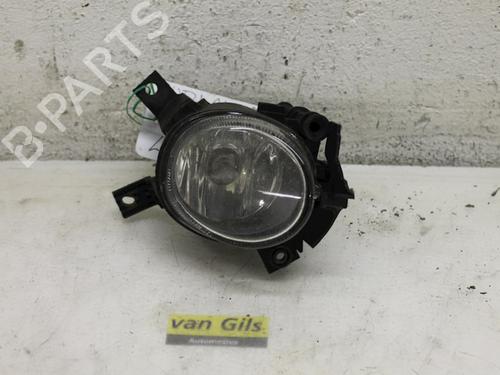 Used Right front fog light Right front fog light 15300289 15300289