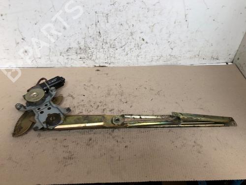 Used Front right window mechanism KIA CARNIVAL I (UP) 2.9 TDi (126 hp) 15299432