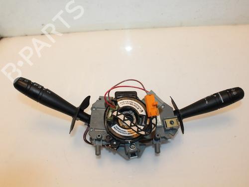 Comutador piscas / escovas RENAULT SCÉNIC I MPV (JA0/1_, FA0_) 1.6 (JA00, JA16, JA15, JA19, JA1V, JA2B, JA2C, JA0B,... (107 hp) 15321502