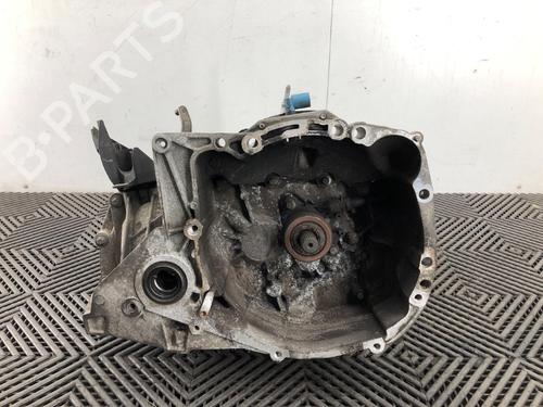 gearbox-renault-clio-iii-grandtour-kr01_-2007-24368068 main image