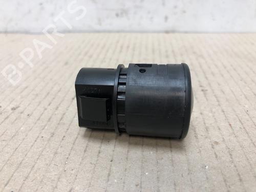 Switch RENAULT MEGANE III Grandtour (KZ0/1) 1.5 dCi (KZ09, KZ0D, KZ1G, KZ29, KZ14, KZ1W, KZ10, KZ1F,... | BP19428774I30 