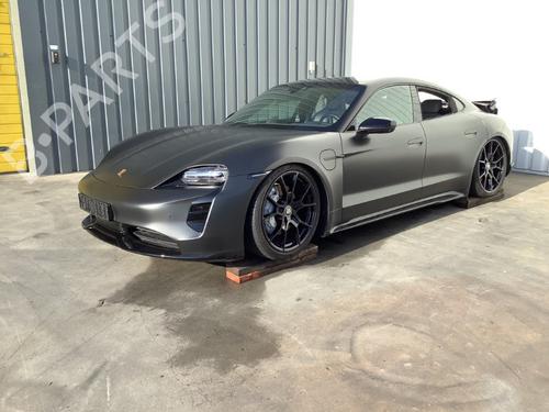 Compleet front Compleet front PORSCHE TAYCAN (Y1A) 4S Performance Battery Plus (Y1ADB1) (571 hp) 37214115 37214115