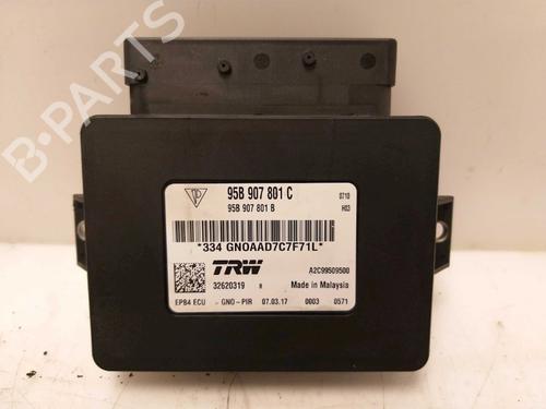 Used Electronic module PORSCHE MACAN (95B) 2.0 (252 hp) 15338445