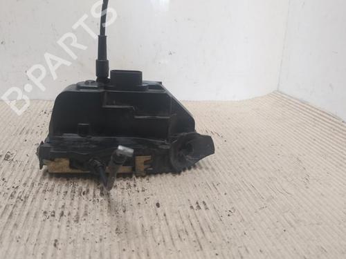 Used Front left lock Front left lock 15532116 15532116