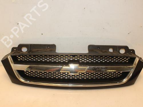 Used Grille Grille 15323830 15323830