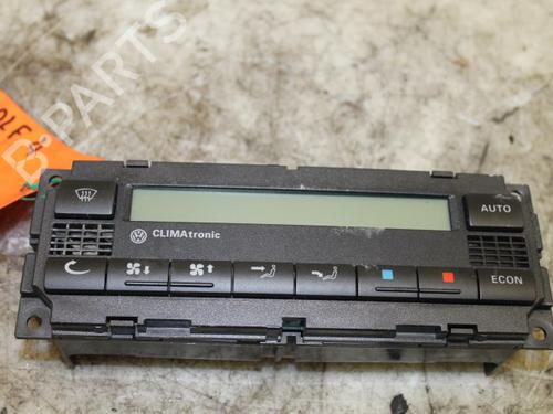 Used Climate control VW GOLF IV (1J1) 1.9 TDI (110 hp) 15304397