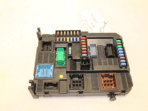 Used Fuse box Fuse box 15326327 15326327