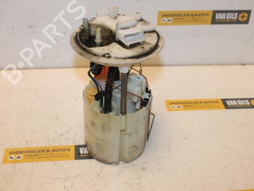 Used Fuel pump FIAT GRANDE PUNTO (199_) 1.4 (199AXB11, 199AXB1A, 199BXB1A, 199AXL1A) (77 hp) 15312788