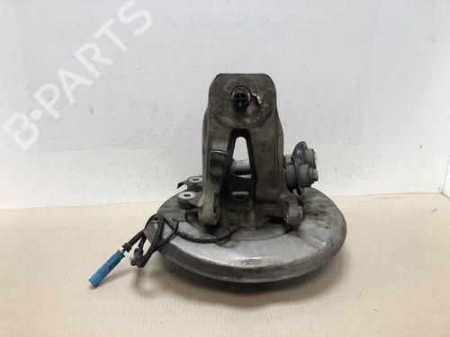 Used Right rear steering knuckle BMW 5 Touring (E61) 525 d (177 hp) 15536822