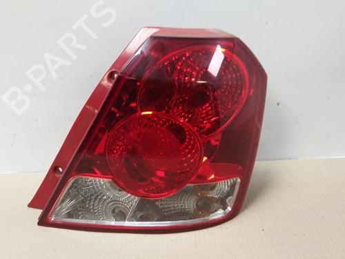 Used Right taillight Right taillight 15535440 15535440