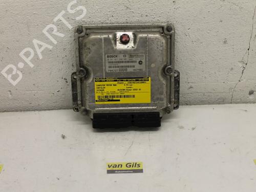 Used Engine control unit (ECU) CHRYSLER VOYAGER IV (RG, RS) 2.5 CRD (141 hp) 15305104