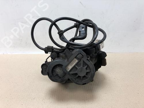 Right rear brake caliper MERCEDES-BENZ C-CLASS (W205) C 180 (205.040, 205.140) | BP15347256M106 