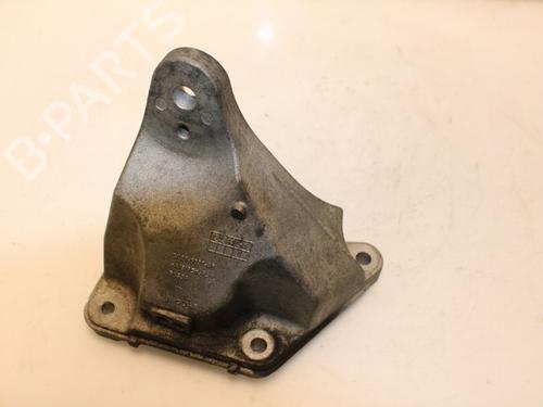 Used Engine mount Engine mount 16399021 16399021