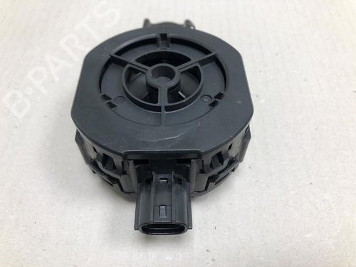 speaker-toyota-yaris-_p21_-_pa1_-_ph1_-2020-37211922 main image