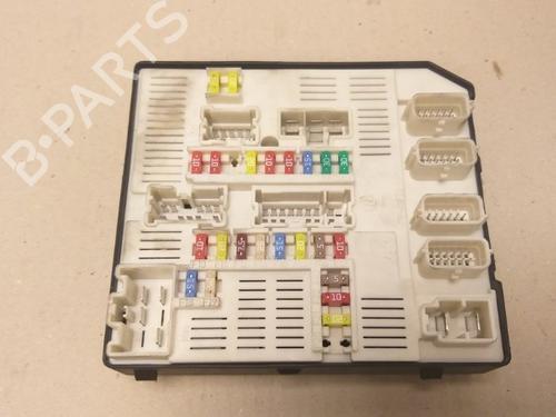 Used Fuse box RENAULT MEGANE III Grandtour (KZ0/1) 1.6 16V (KZ0U, KZ1B, KZ1U) (110 hp) 15340240