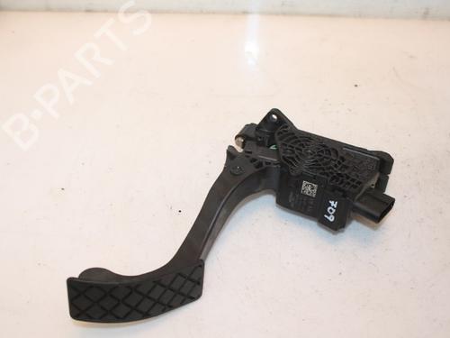 Used Pedal VW POLO VI (AW1, BZ1, AE1) 1.6 TDI (95 hp) 15333361