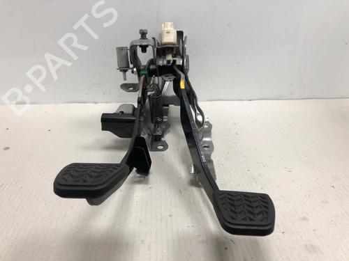 Used Break pedal Break pedal 37209711 37209711