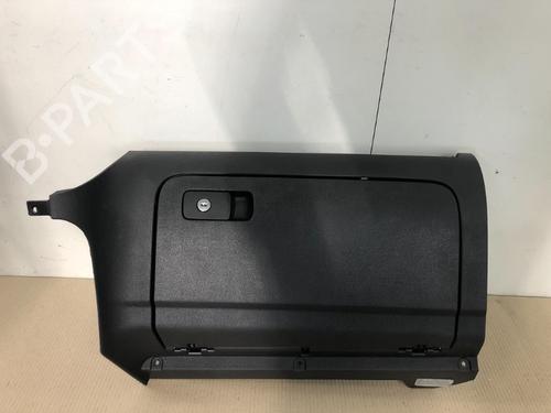 Used Glove box VW GOLF VI (5K1) 1.6 (102 hp) 15345820