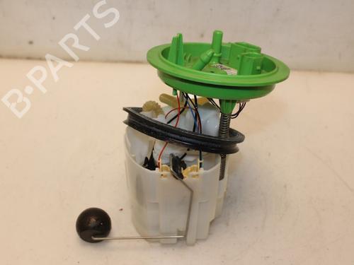 Used Fuel pump VW GOLF VII (5G1, BQ1, BE1, BE2) 2.0 R 4motion (280 hp) 15330460