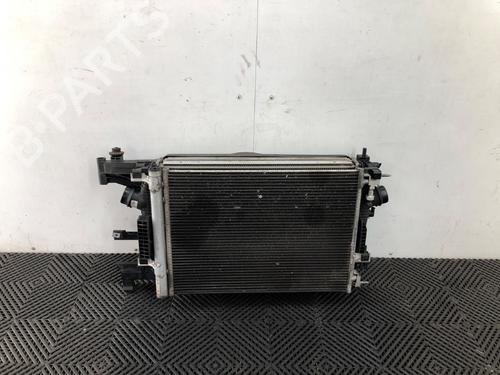Used Radiator set Radiator set 37203967 37203967