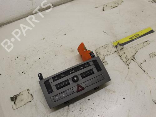 Used Climate control Climate control 15301054 15301054