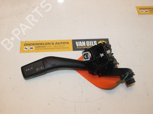 Used Steering column stalk VW GOLF PLUS V (5M1, 521) 1.4 16V (75 hp) 15314423